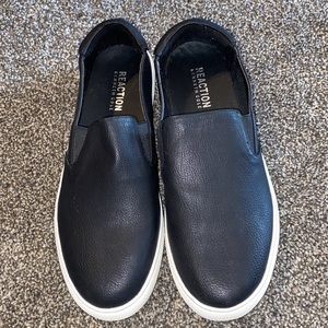 Kenneth Cole black slip ons